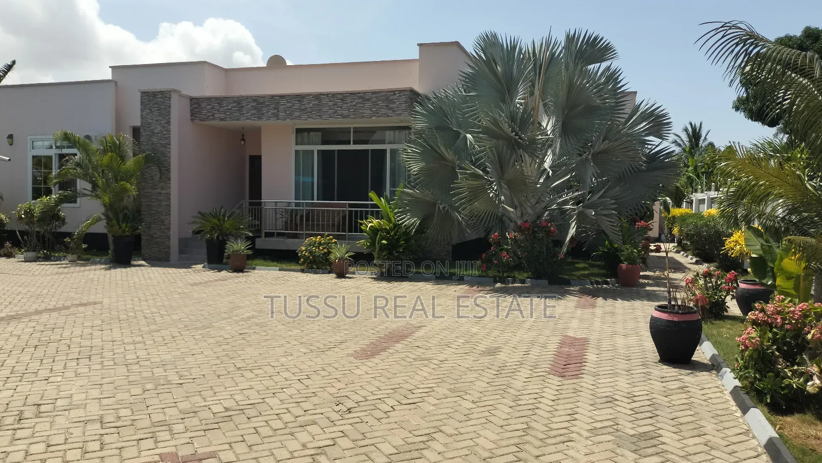 Furnished 4bdrm House in Tegeta Dsm, Kinondoni for rent in Kinondoni