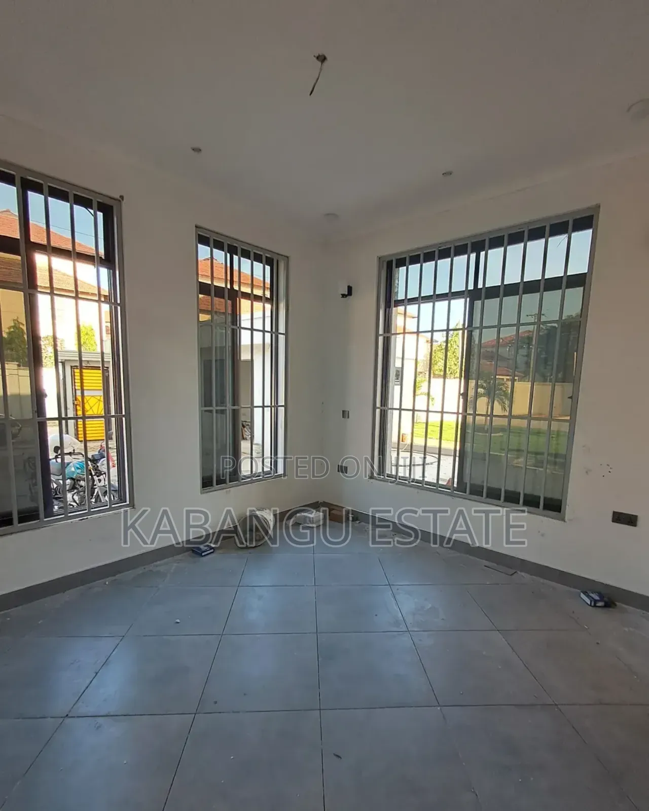 4bdrm House in Oysterbay for rent in Oyster Bay
