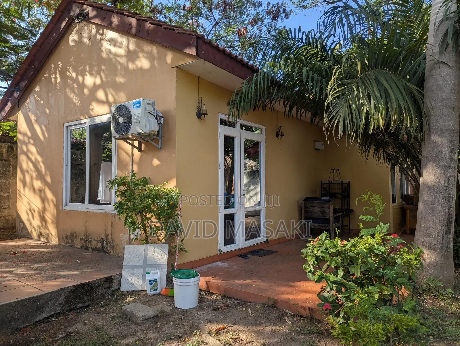 Furnished 1bdrm Room & Parlour in Cottages, Masaki for rent in Masaki