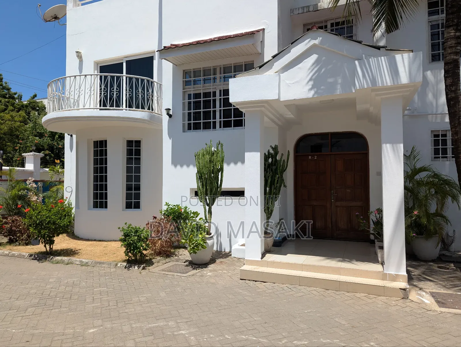 Furnished 4bdrm Villa in Villas, Oyster Bay for rent in Oyster Bay