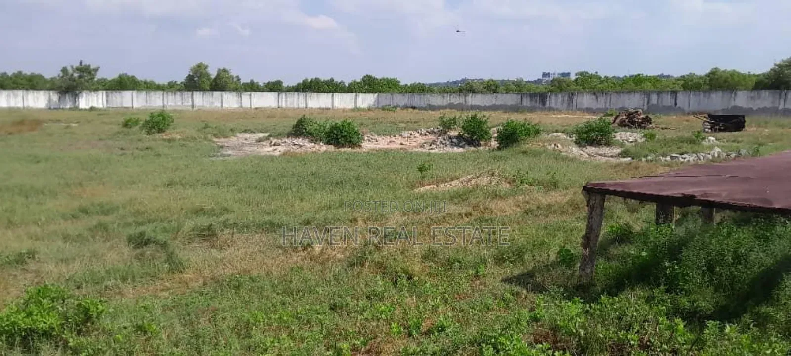 Eneo Linauzwa Kunduchi in Kunduchi