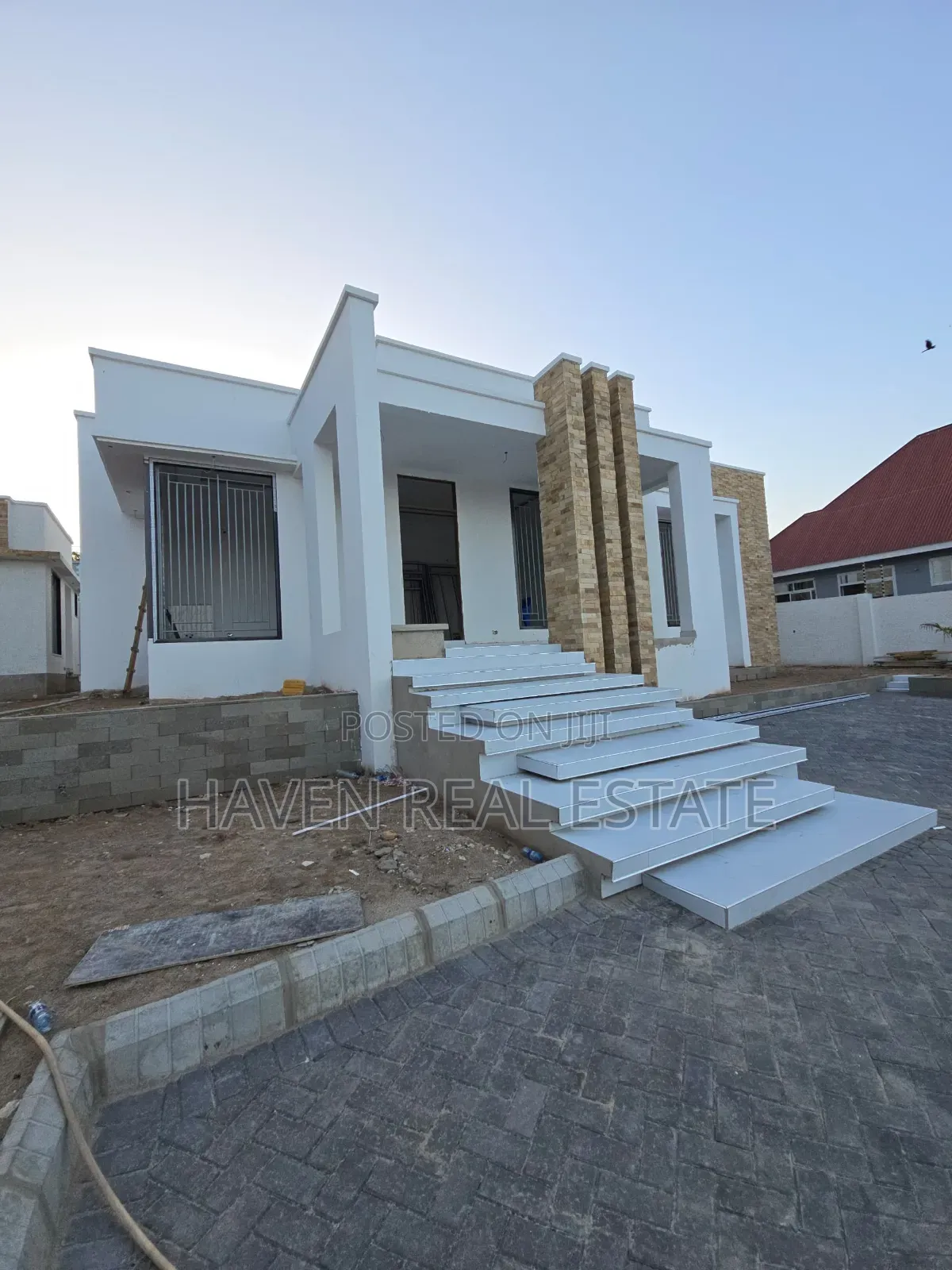 3bdrm House in Goba for sale in Goba
