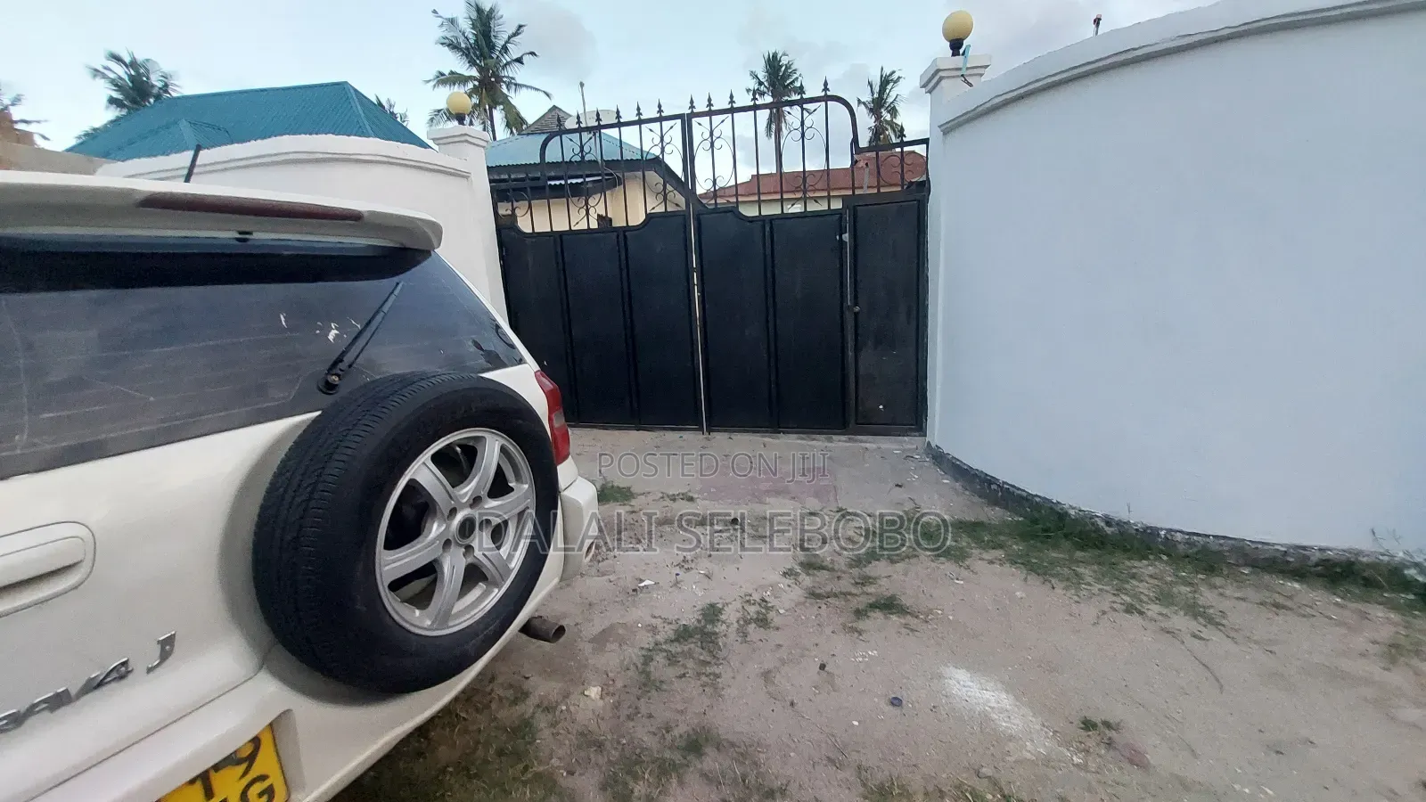 6bdrm Bungalow in Mbezi Beach Goigi for sale in Mbezi Beach