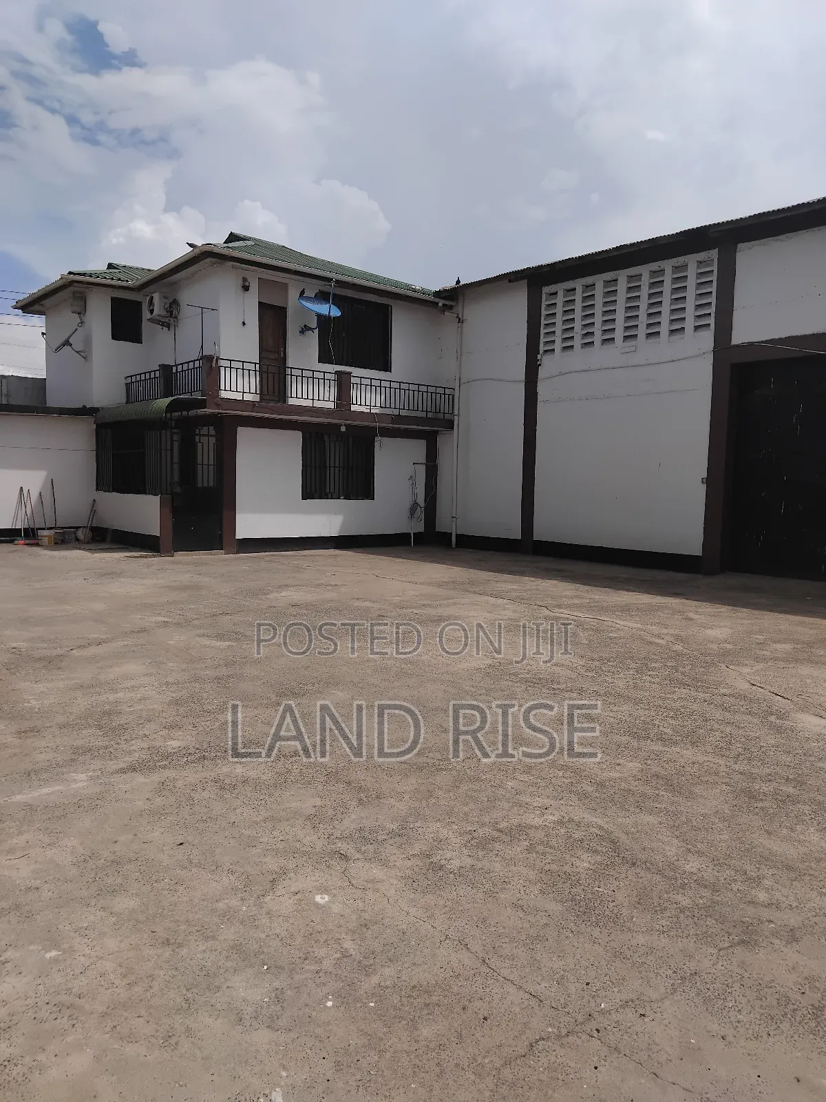 Warehouse for Sale in Changombe in Chang'ombe