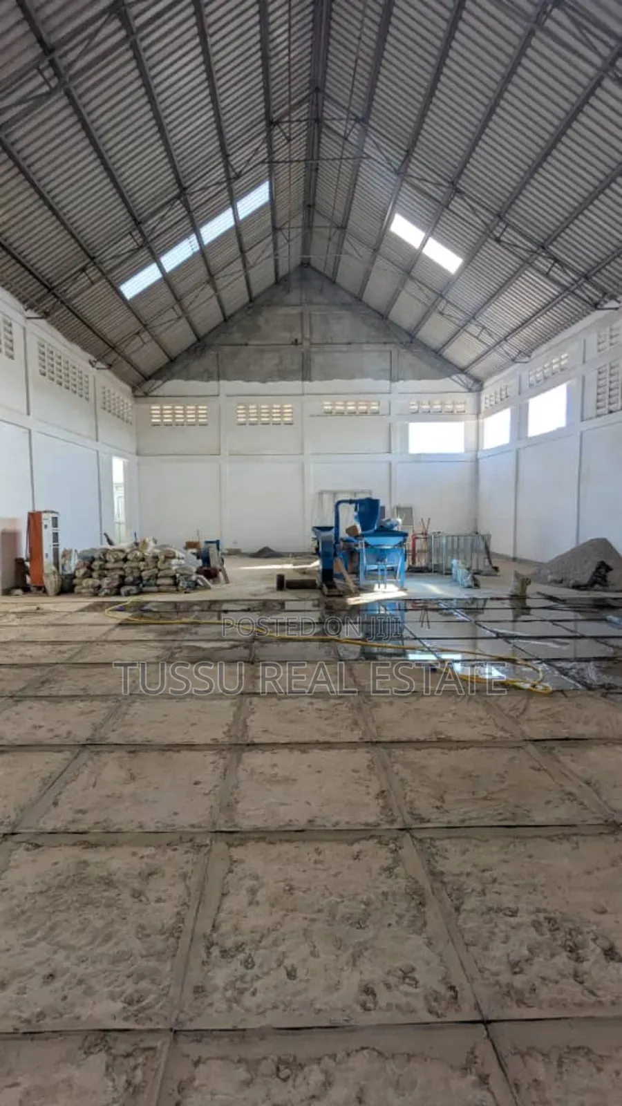 Warehouse for Rent at Kinyerezi Kifuru in Kinyerezi