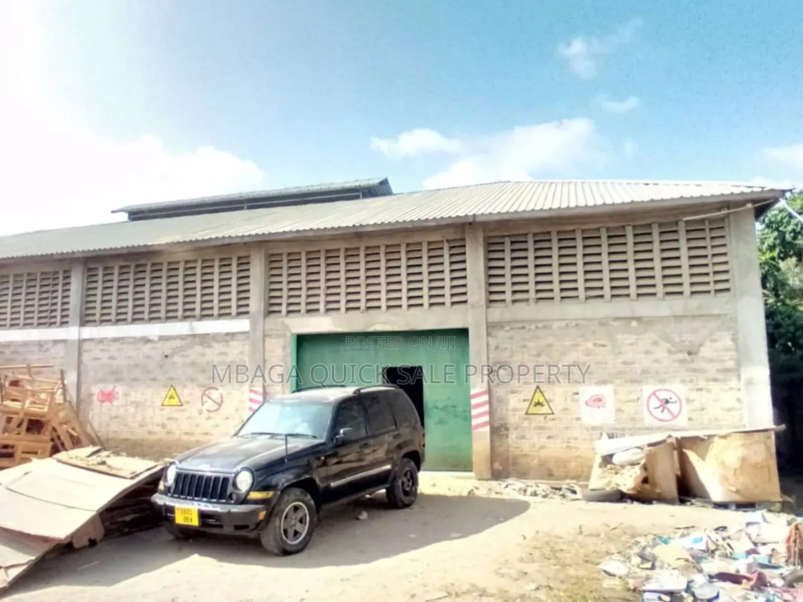 Godown Area SQM 200 for at Kimara Bucha in Kimara