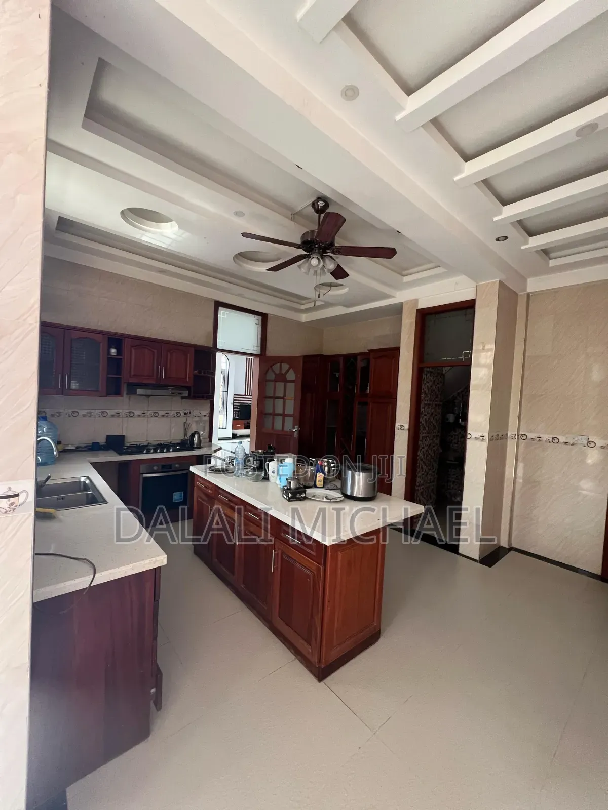 4bdrm House in Mbezibeach for sale in Mbezi Beach