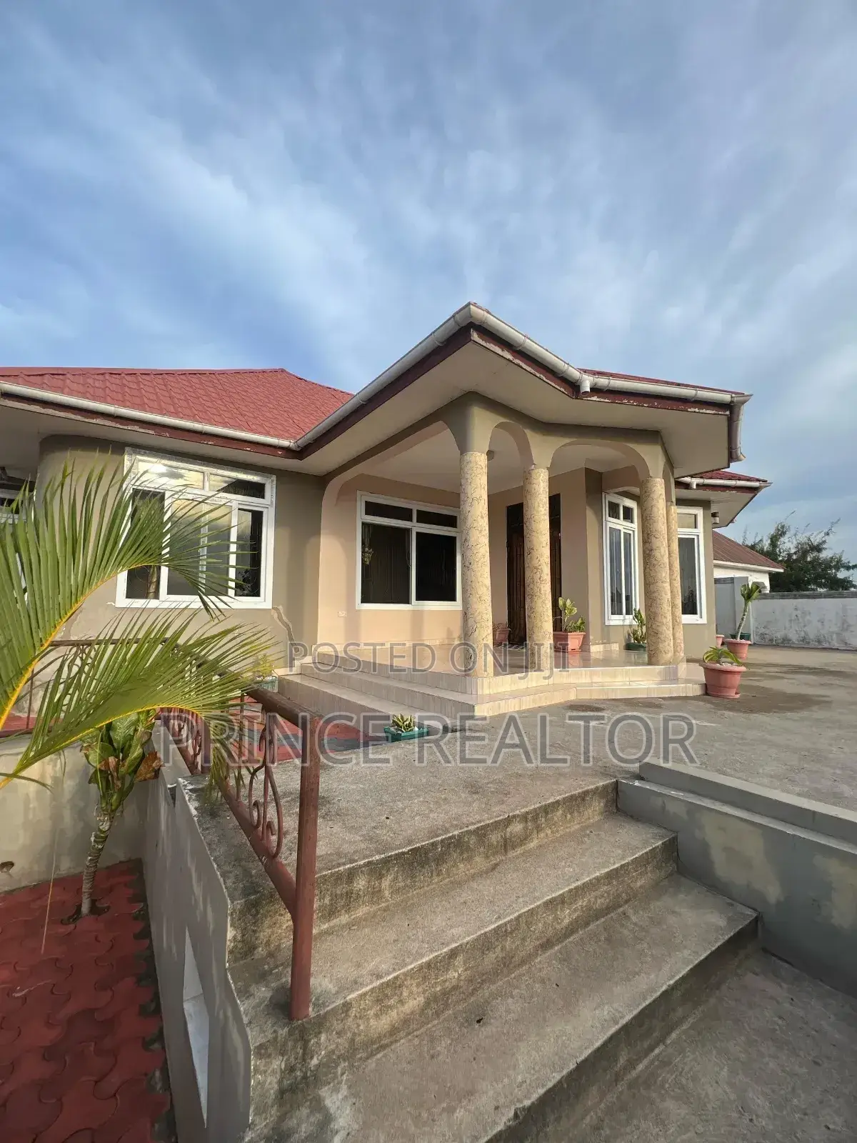3bdrm House in Salasala Kilima Hewa, Kinondoni for sale in Kinondoni