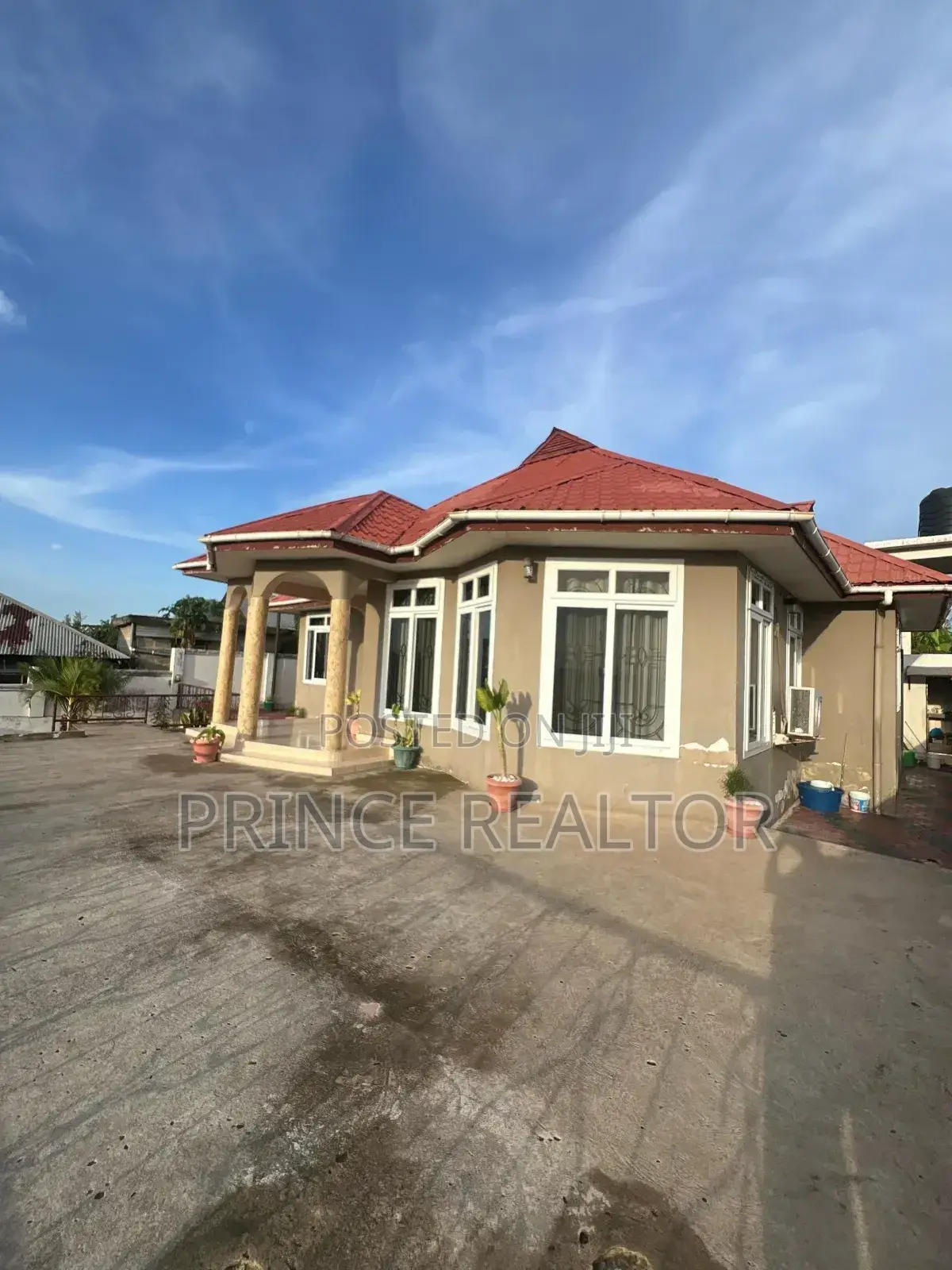 3bdrm House in Salasala Kilima Hewa, Kinondoni for sale in Kinondoni