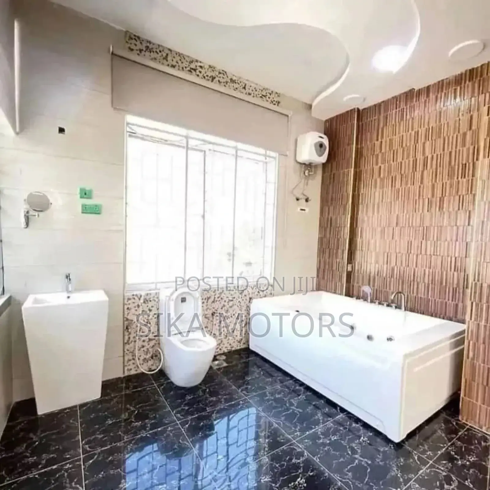 6bdrm Mansion in Mbezi Beach for sale in Mbezi Beach