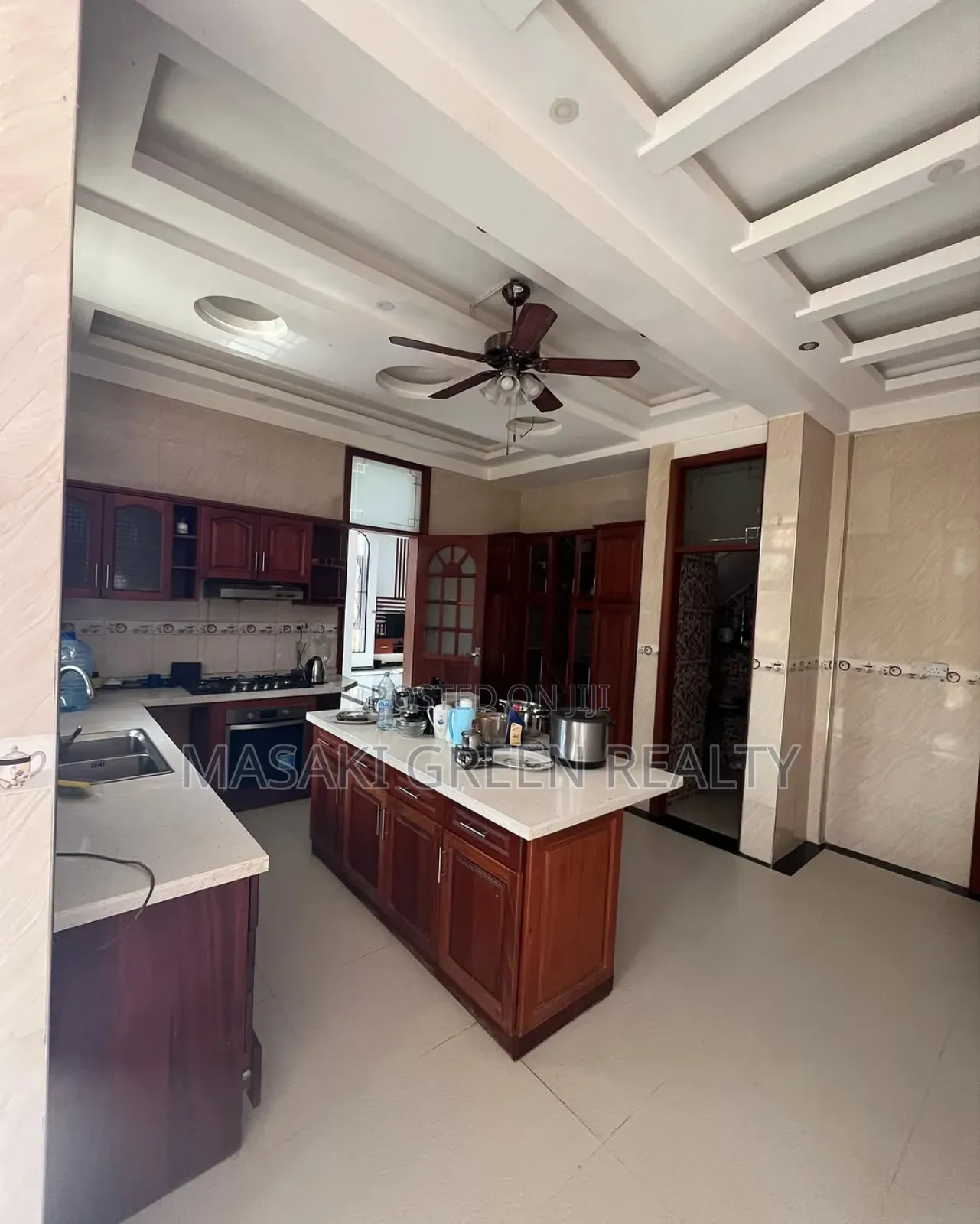 6bdrm House in Mbezi Estate, Kinondoni for sale in Kinondoni