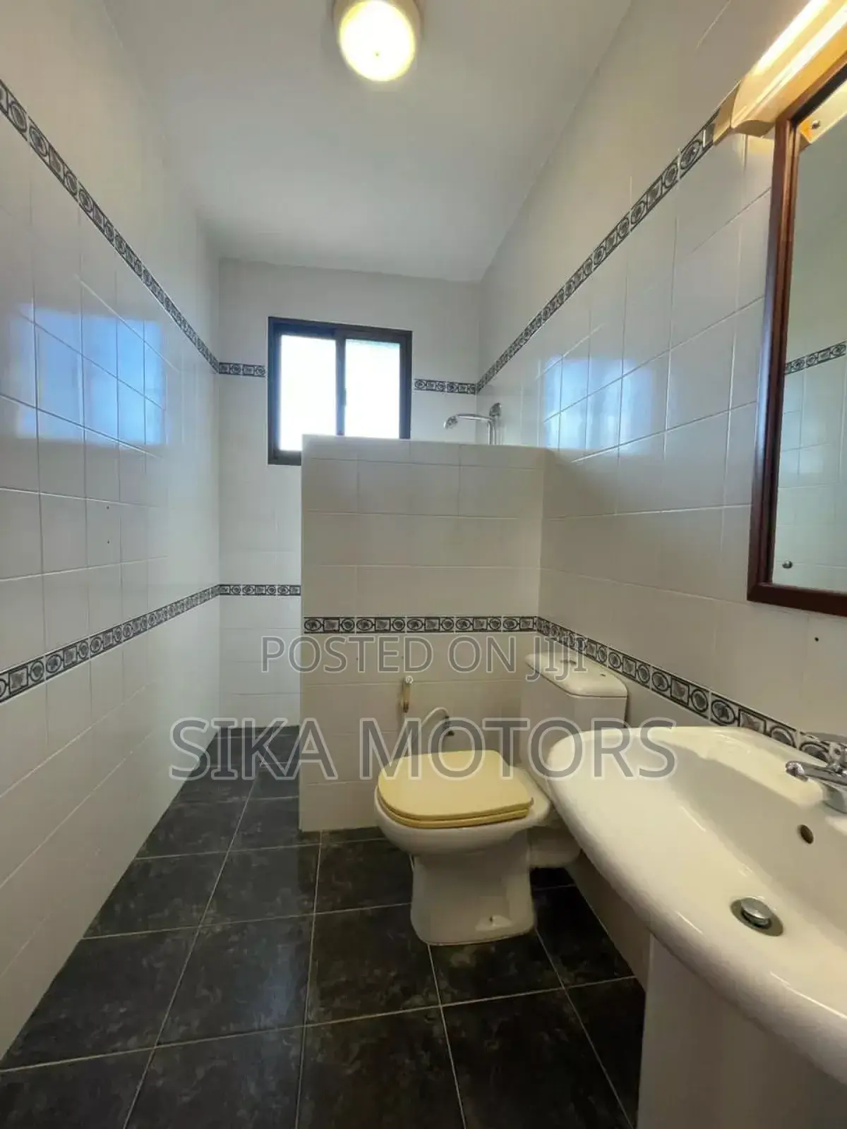 5bdrm Villa in Msasani, Mbezi Beach for sale in Mbezi Beach