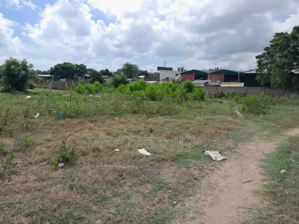 3 Acres Plot for Sale Mbezi Beach Jogoo in Mbezi Beach