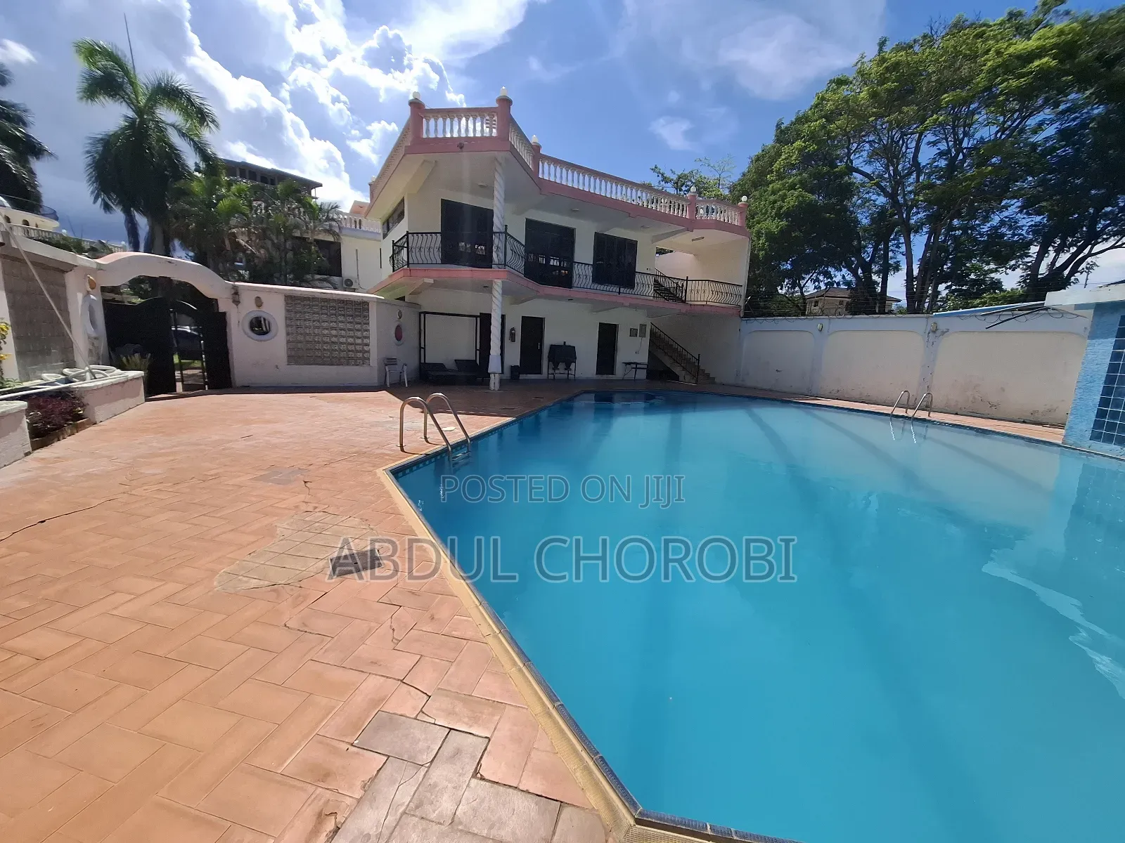 4bdrm Villa in Ada Estate for rent in Ada Estate