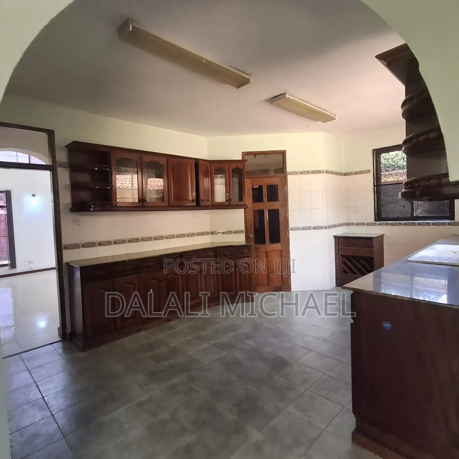 5bdrm House in Mbezibeach for rent in Mbezi Beach