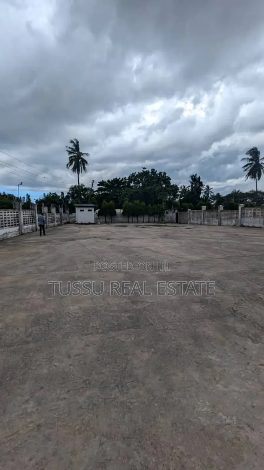 Open Space/Yard for Rent at Mbezibeach Makonde in Mbezi Beach