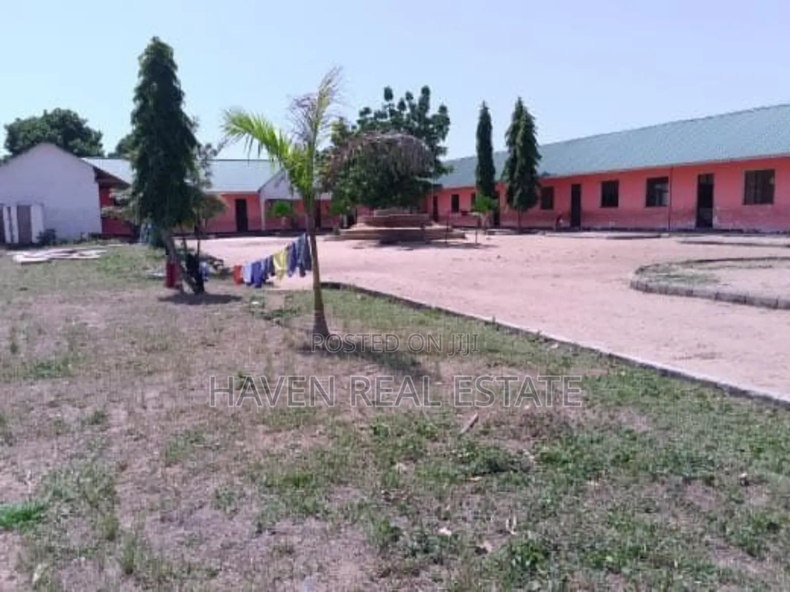 Shule Inauzwa Ikwiriri in Ikwiriri
