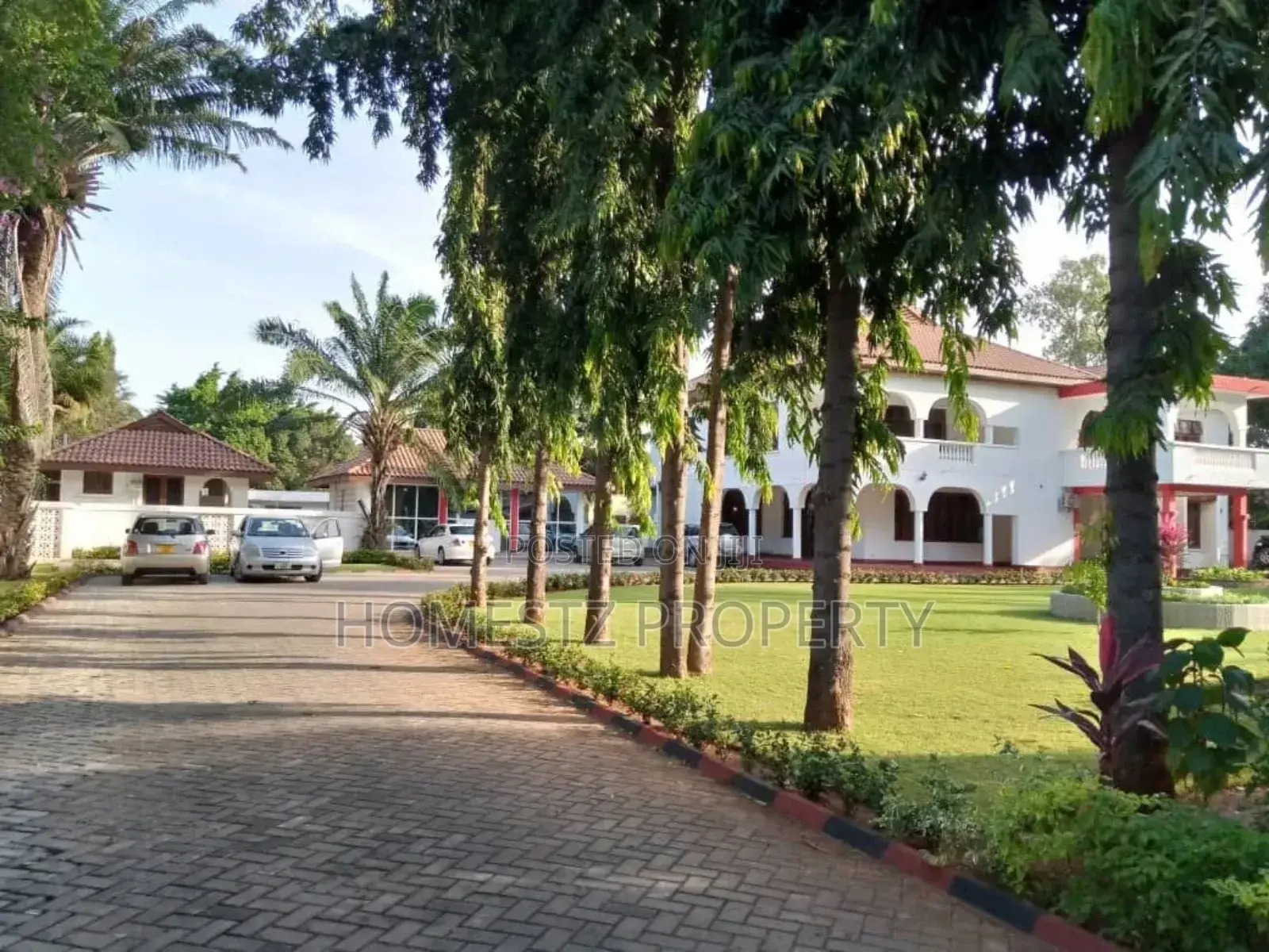 5bdrm House in Msasani Beach, Kinondoni for sale in Kinondoni