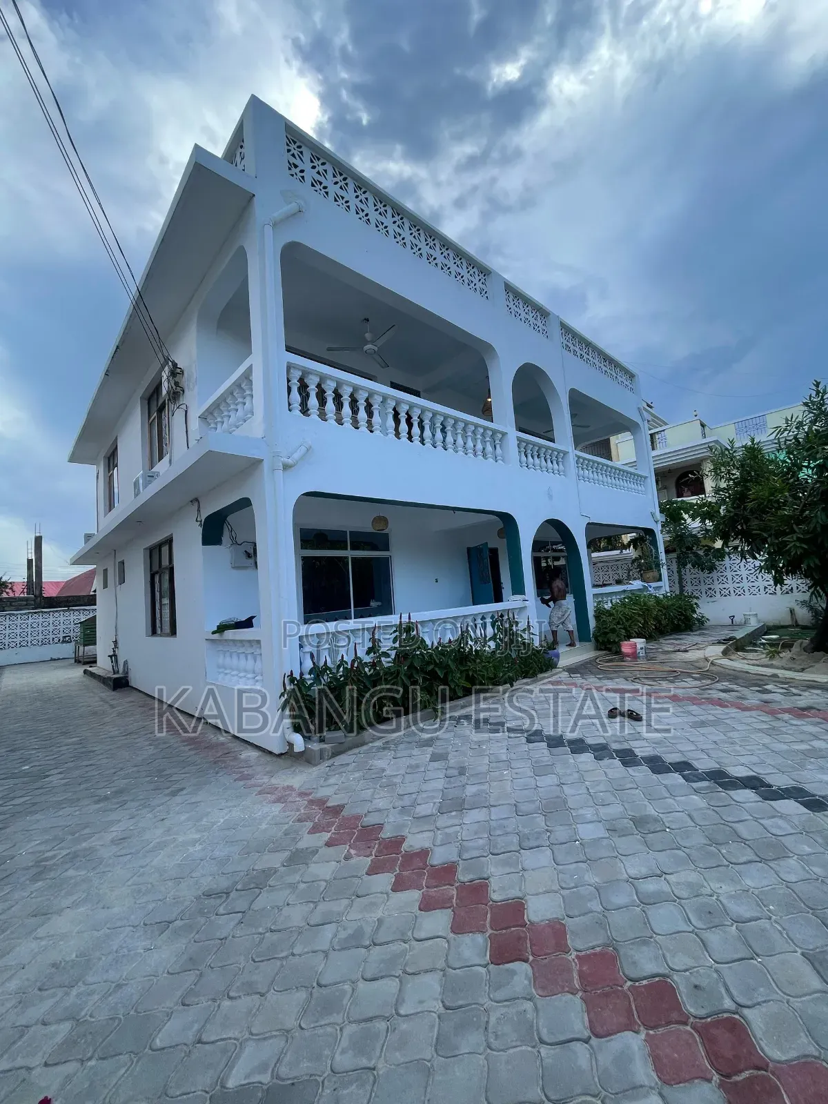 4bdrm House in Msasani Good Street for rent in Msasani