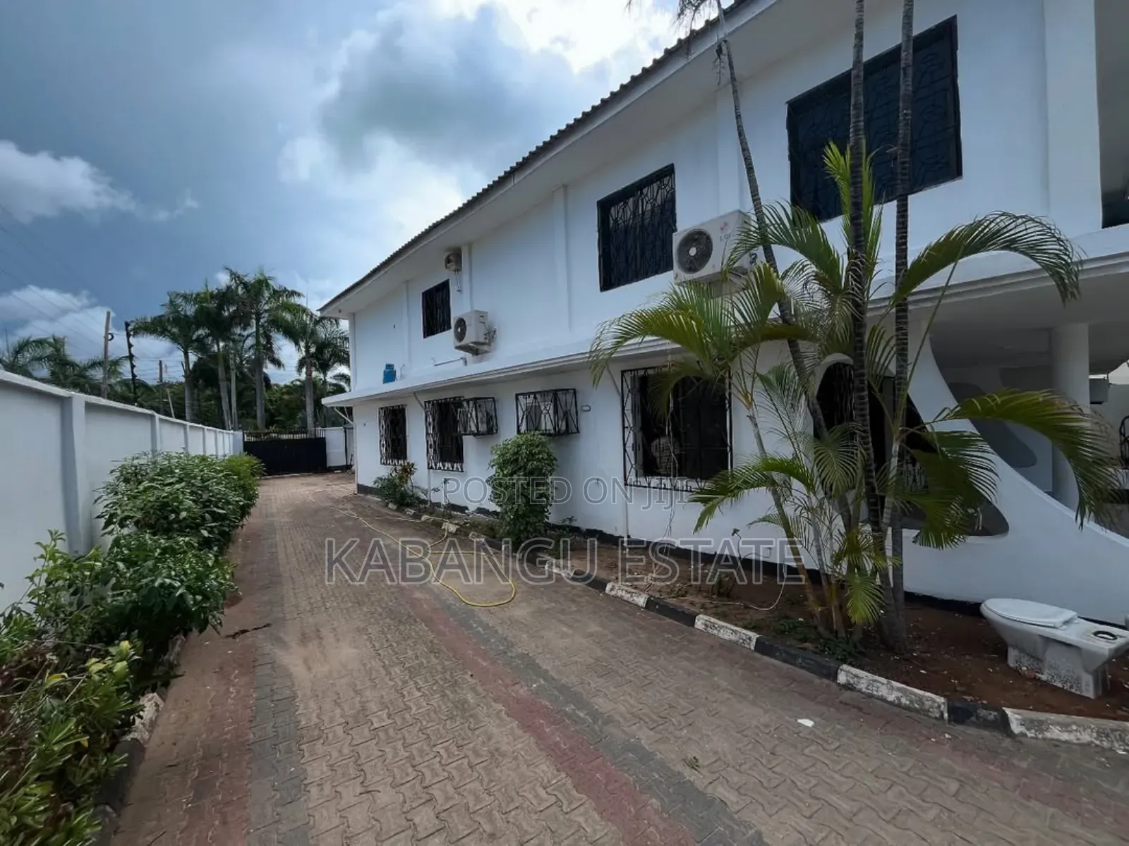 4bdrm House in Masaki for rent in Masaki