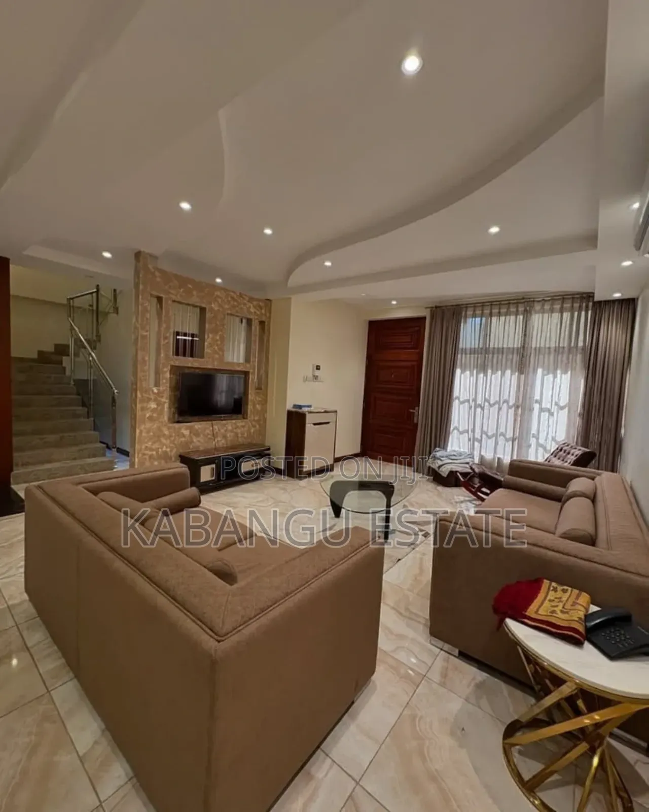 Furnished 3bdrm Villa in Ada Estates Secured for rent in Ada Estate