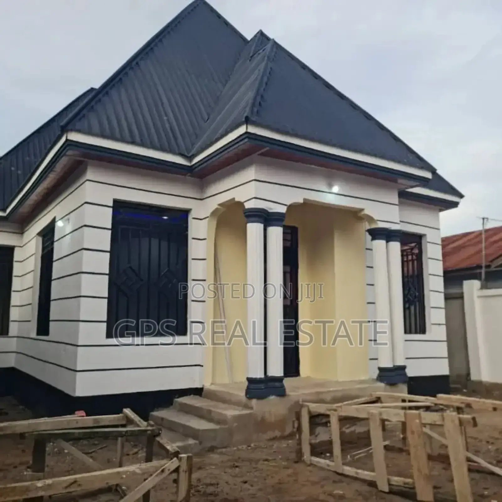 3bdrm House in Mbagala Mzambarauni, Temeke for sale in Temeke