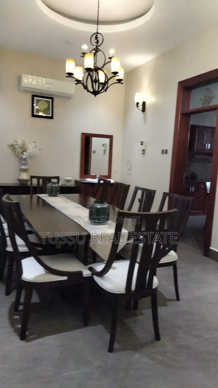 Furnished 8bdrm House in Mbezibeach Rainbow for sale in Mbezi Beach