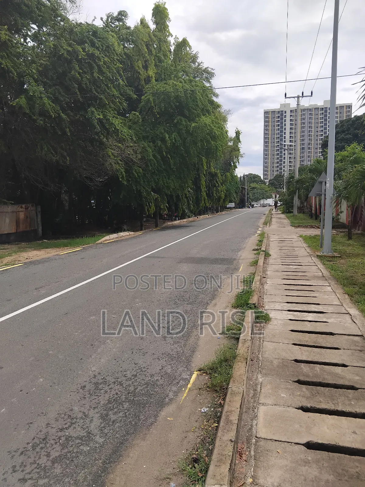 Land for Sale in Moroco Dar Es Salaam. in Kinondoni