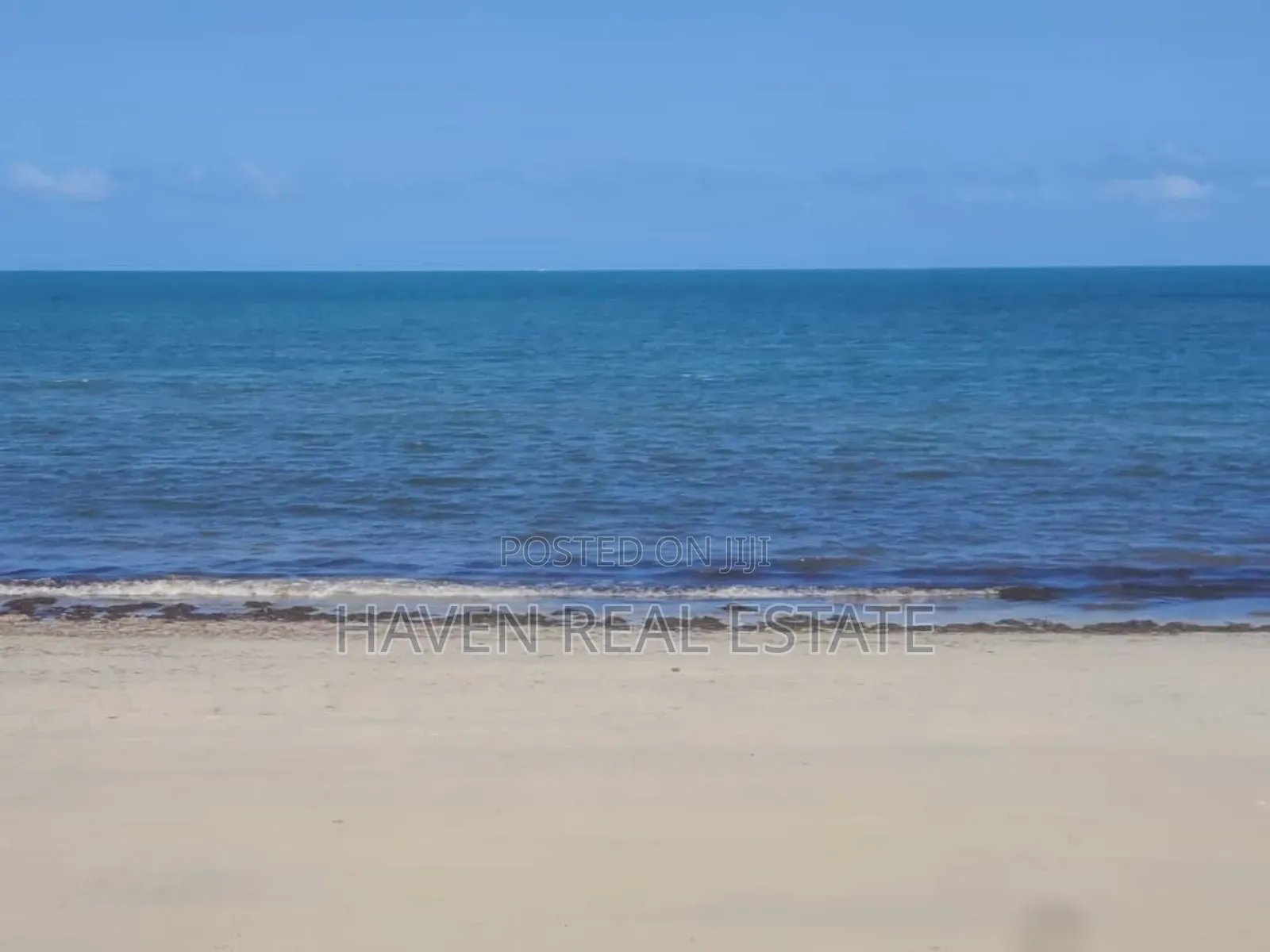 Beach Plot for Sale at Pangani in Pangani