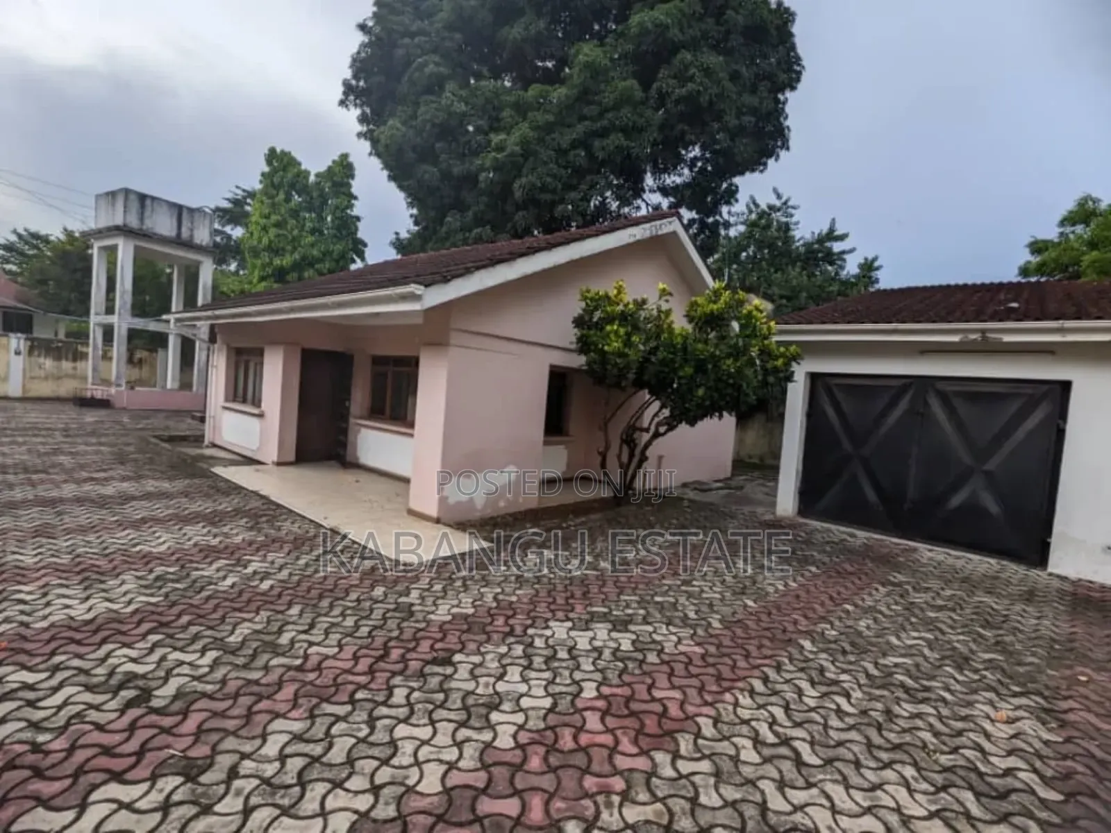 6bdrm House in Mikocheni Bungalow for rent in Mikocheni