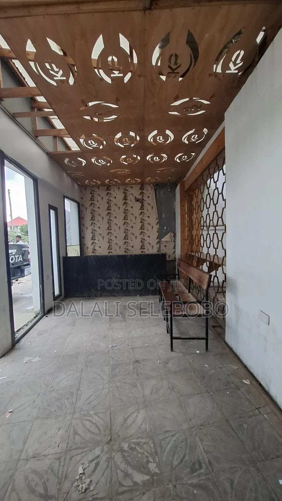 Bar and Restaurant's Very Nice at Mliman Cty Area in Kinondoni