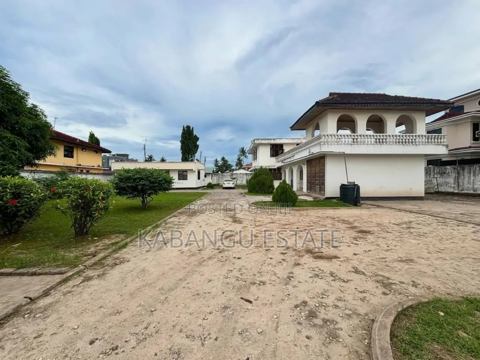 6bdrm House in Mikocheni for rent in Mikocheni