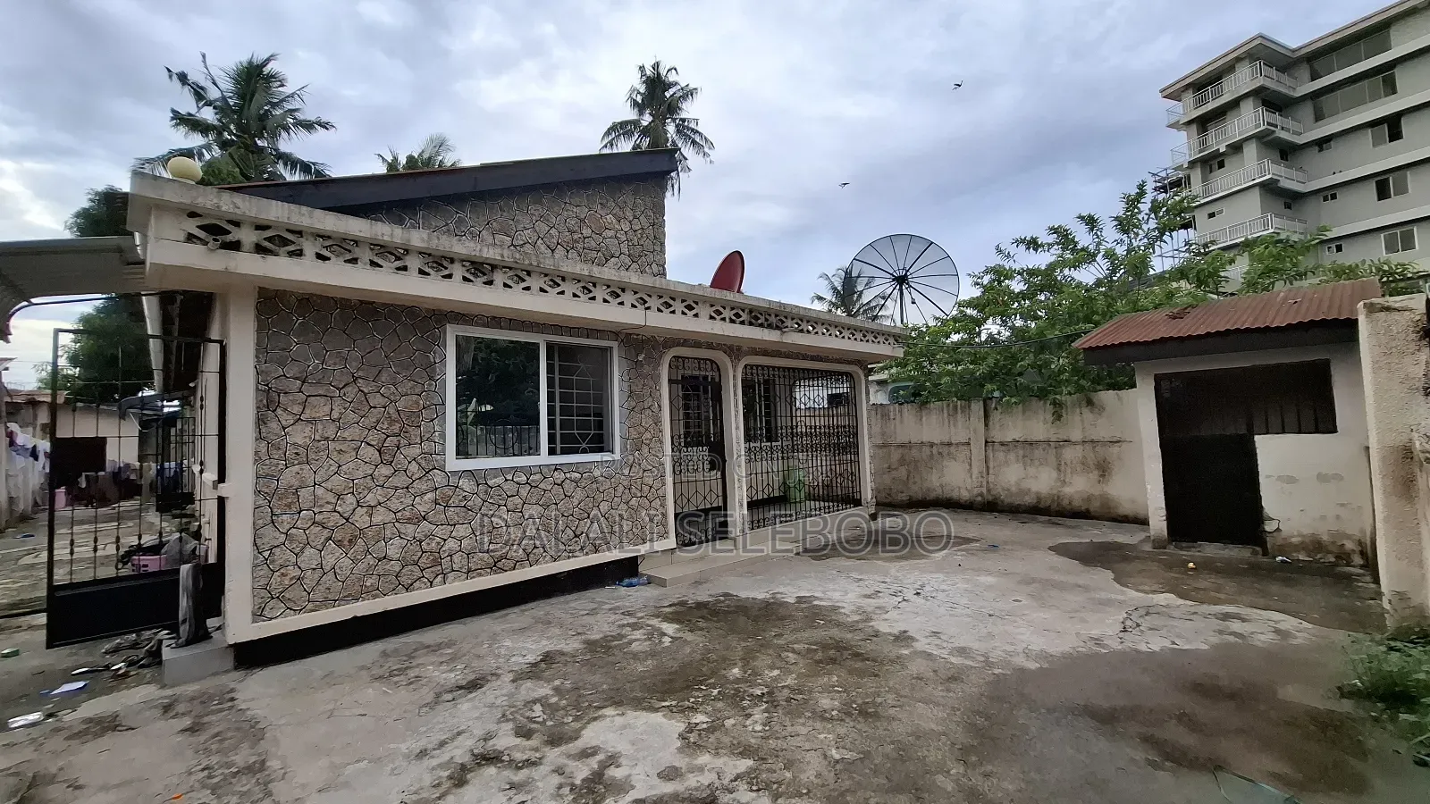 2bdrm Bungalow in Sinza A Mliman Cty, Kinondoni for rent in Kinondoni