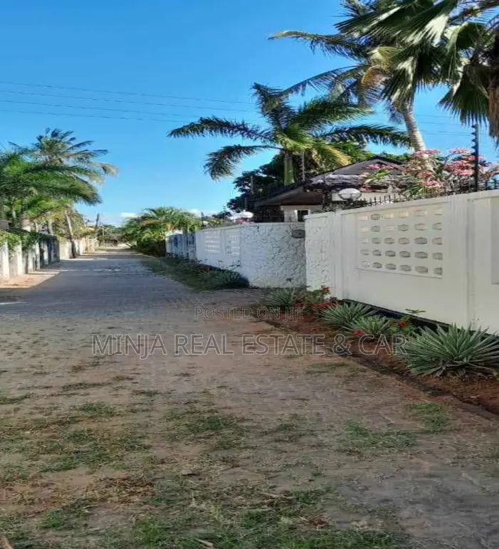Furnished 5bdrm House in Mbezi Beach for rent in Mbezi Beach