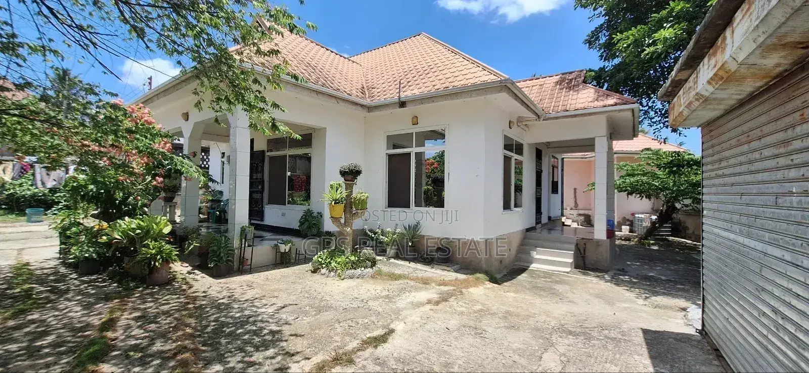 3bdrm House in Mbezi Msakuzi, Kinondoni for sale in Kinondoni