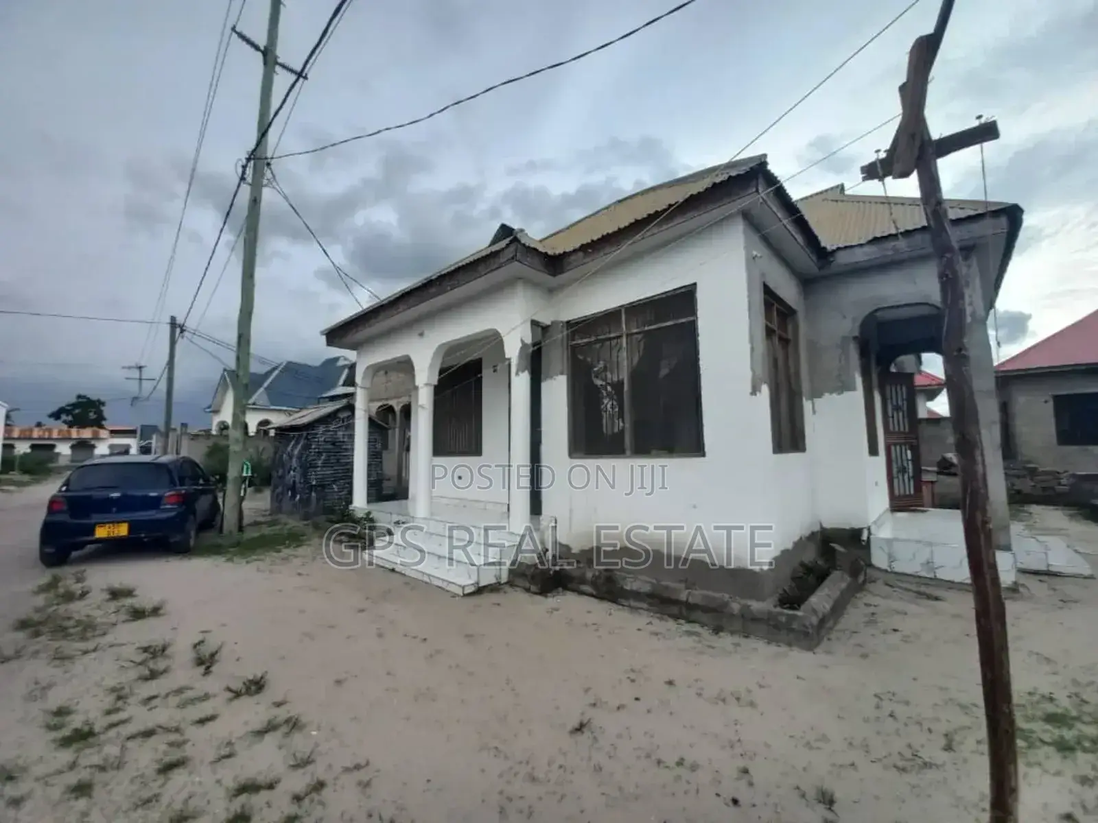 3bdrm House in Mbande Kisewe, Kinondoni for sale in Kinondoni