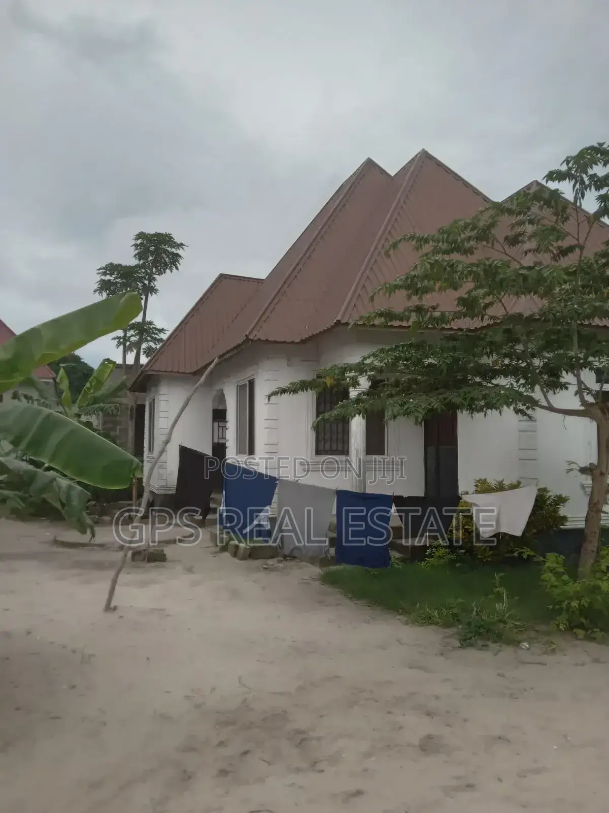 3bdrm House in Chamazi Mfenesini, Temeke for sale in Temeke