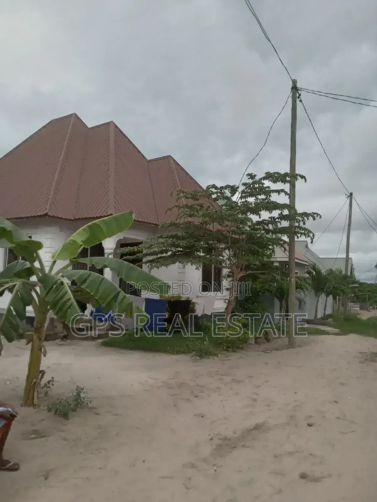 3bdrm House in Chamazi Mfenesini, Temeke for sale in Temeke
