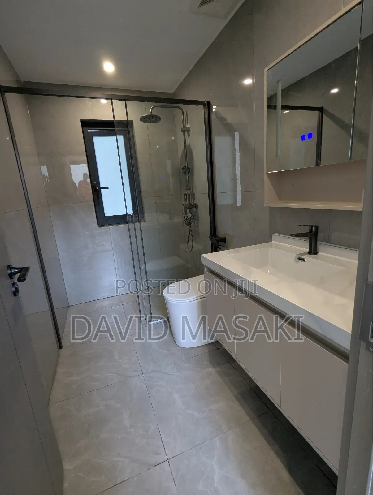 Furnished 4bdrm Penthouse in Masaki One for rent in Masaki