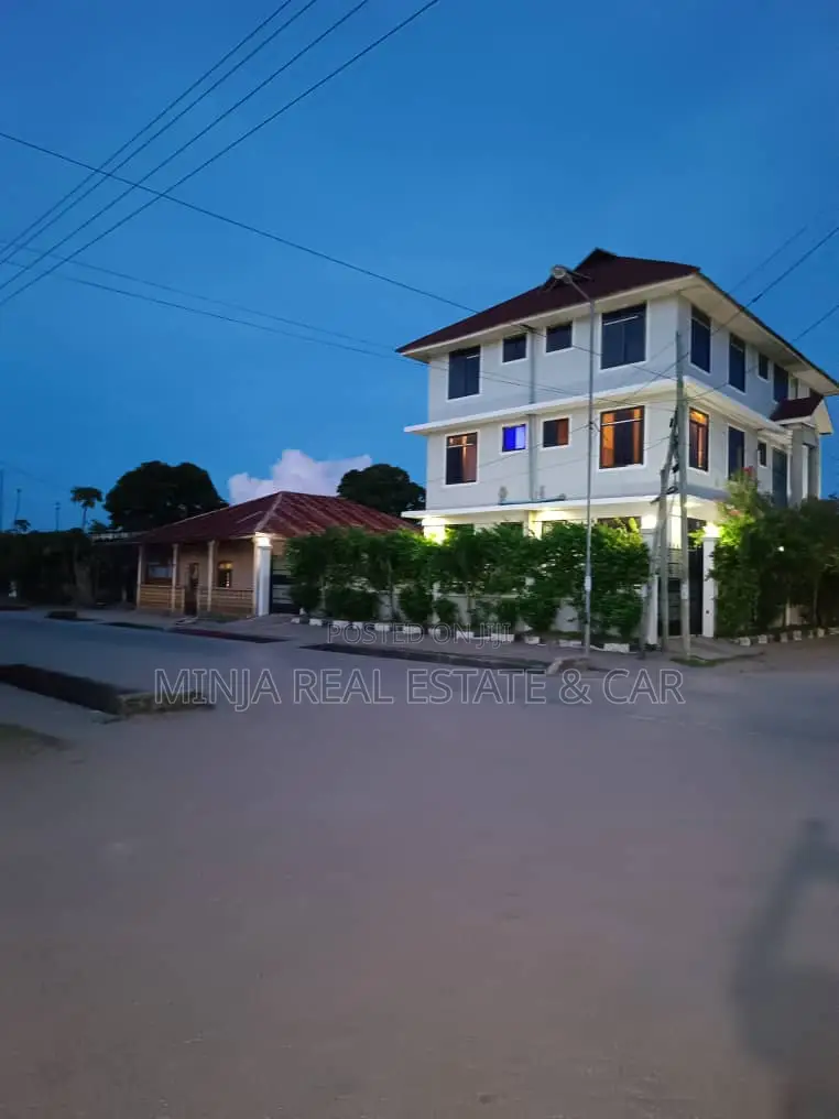 Hotel for Sale in Tanga Town Chumbageni. in Chumbageni