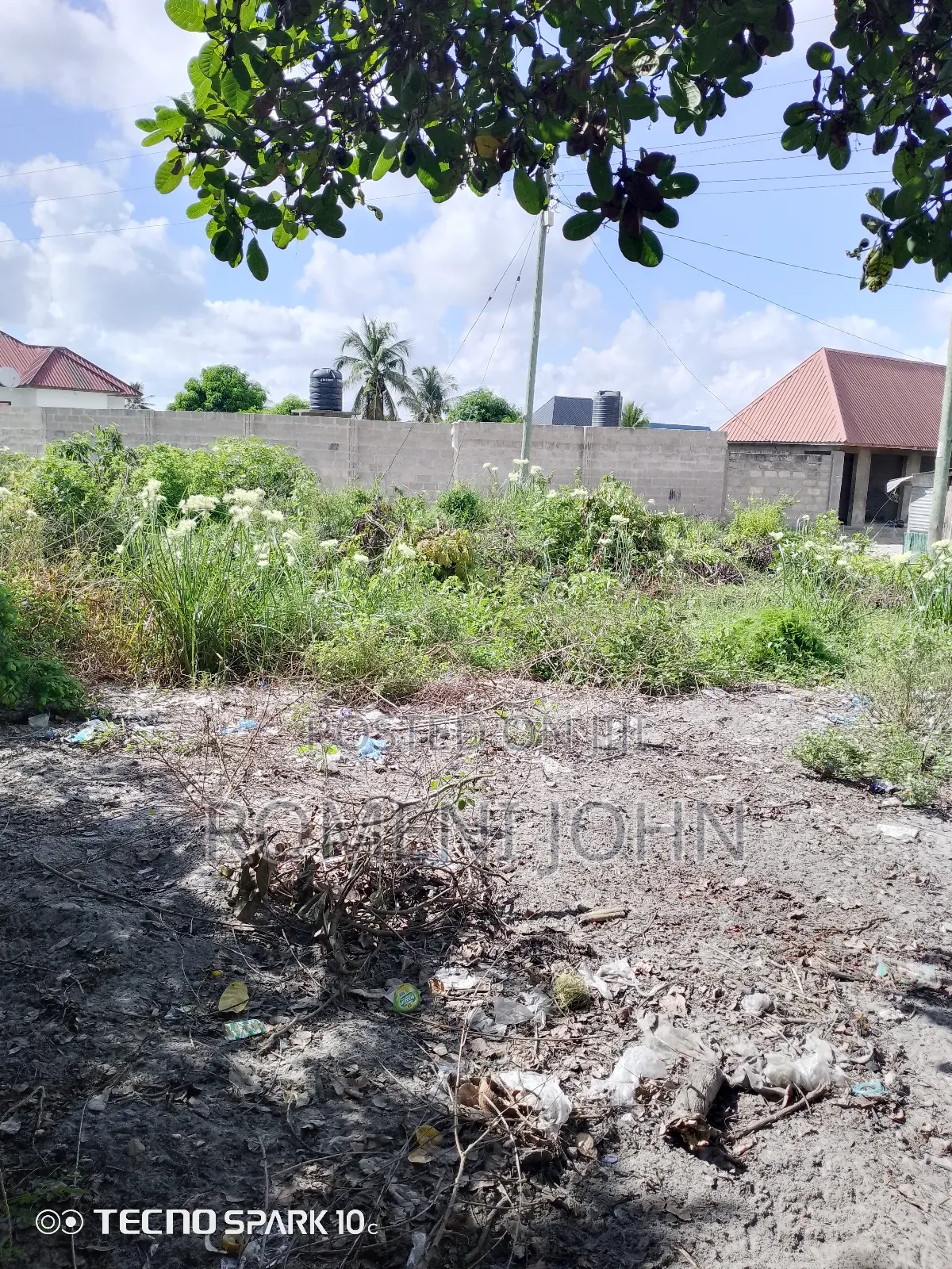 Kiwanja Sqmita 500 Kinauzwa Milioni 12.5 Ukonga Bombambili. in Ilala