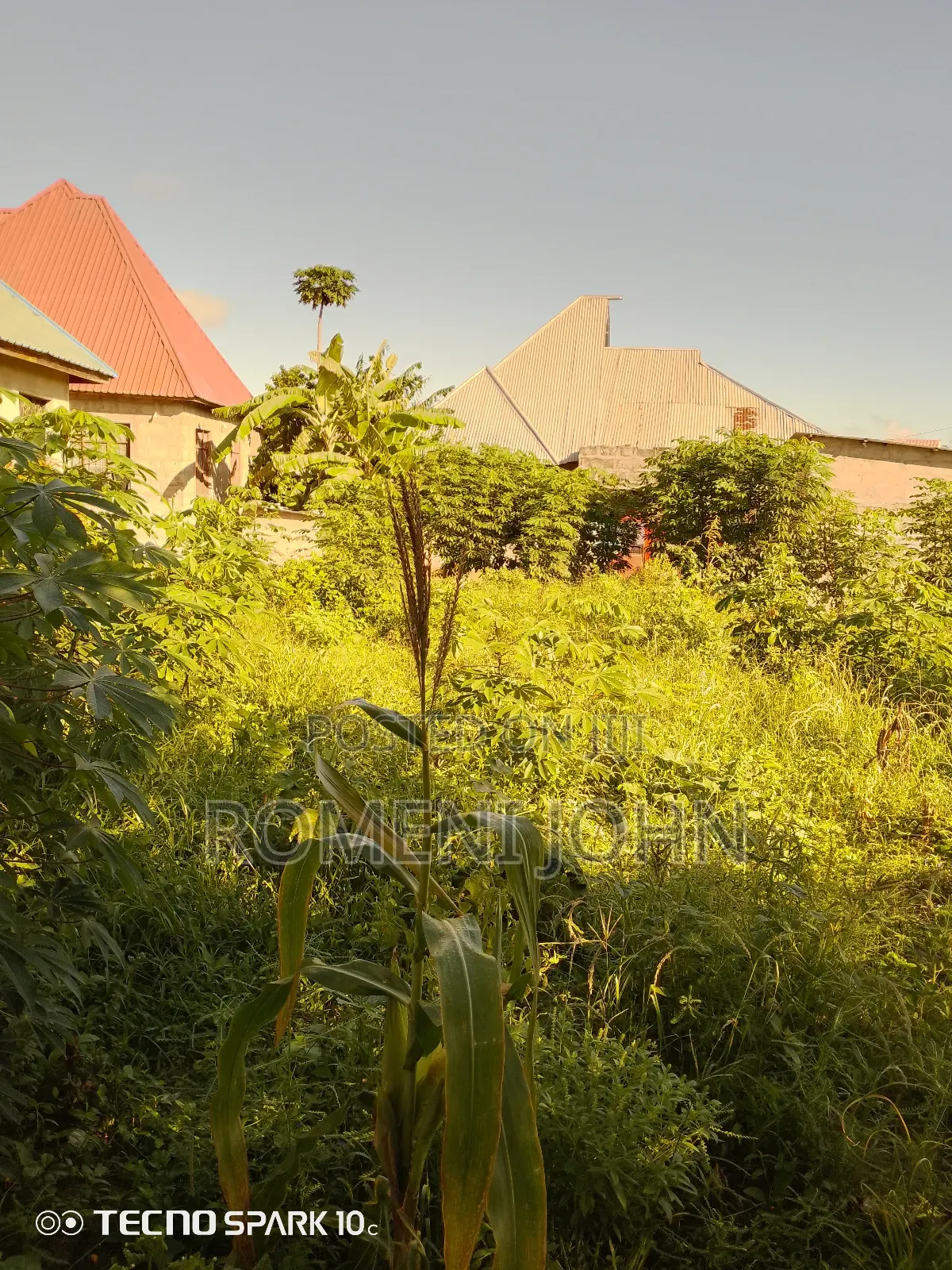 Kiwanja Sqmita 400 Kinauzwa Milioni 7.5 Ukonga Bombambili. in Ilala