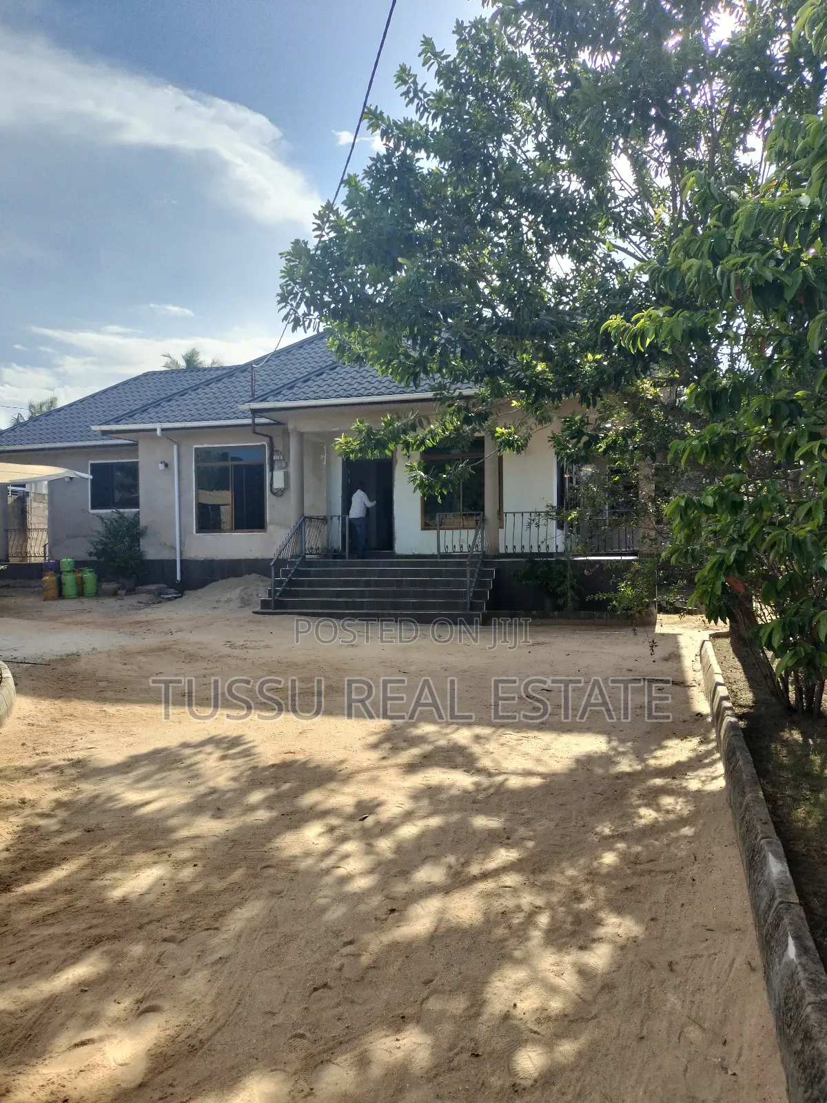 3bdrm House in Bunju A Near Bunju for sale in Bunju