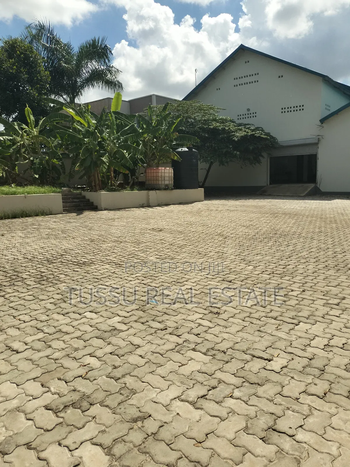 Warehouse for Rent (Stand Alone) in Kinondoni