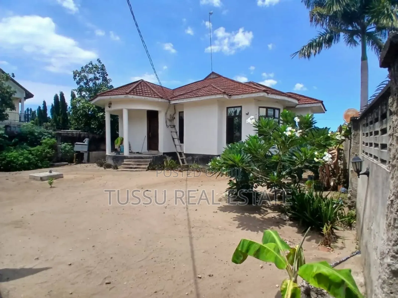 2bdrm House in Ununio, Kinondoni for sale in Kinondoni