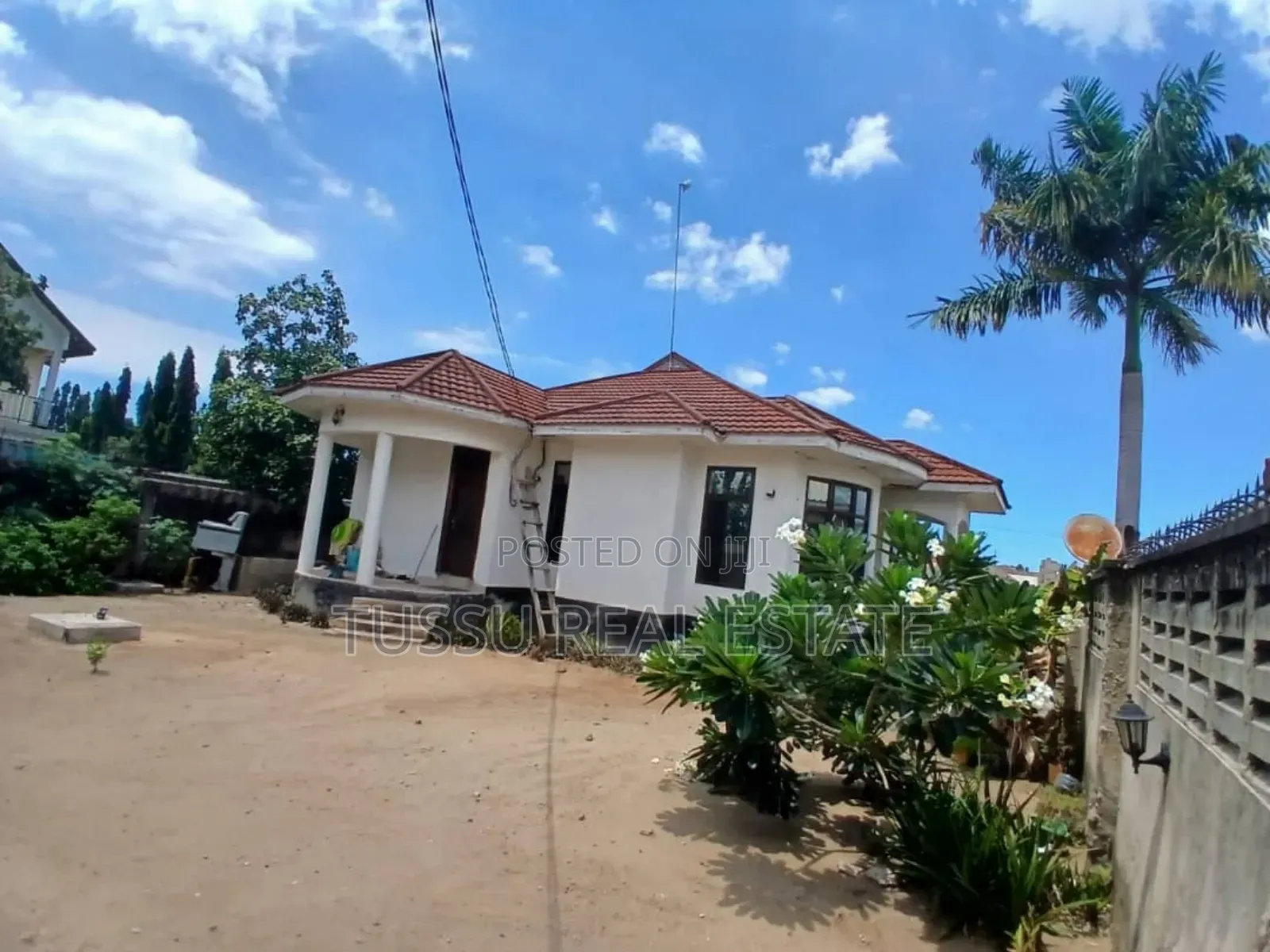 2bdrm House in Ununio, Kinondoni for sale in Kinondoni