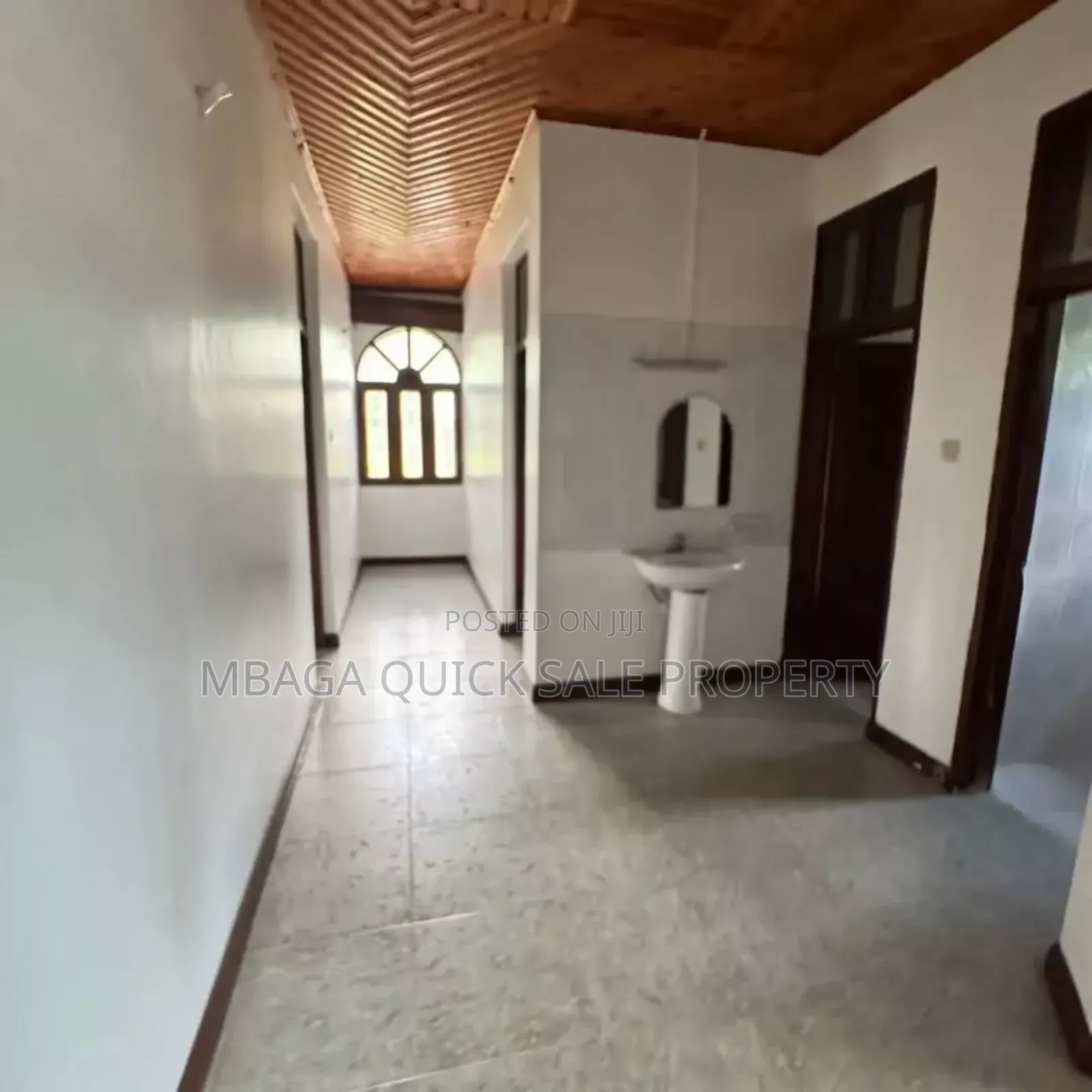 6bdrm House in Mbezi Beach for sale in Mbezi Beach