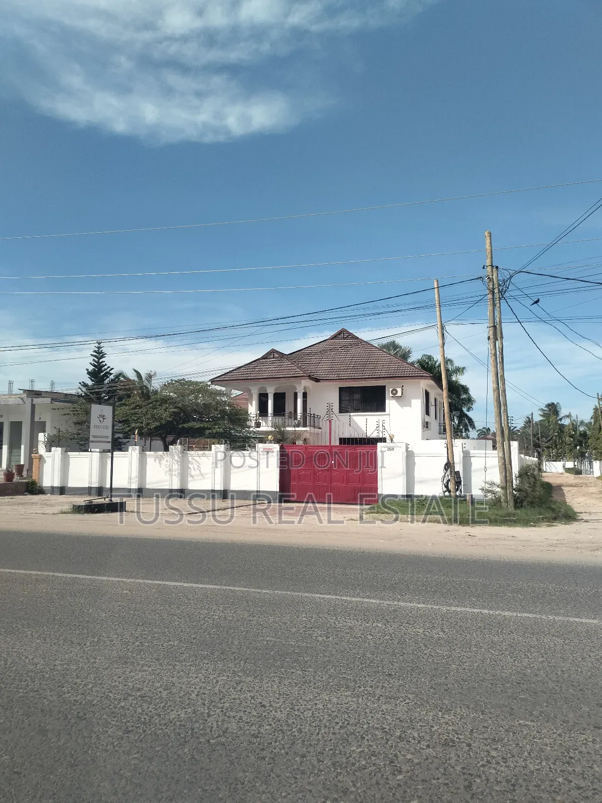 Mini Flat in Mwai Kibaki Rd, Kinondoni for sale in Kinondoni
