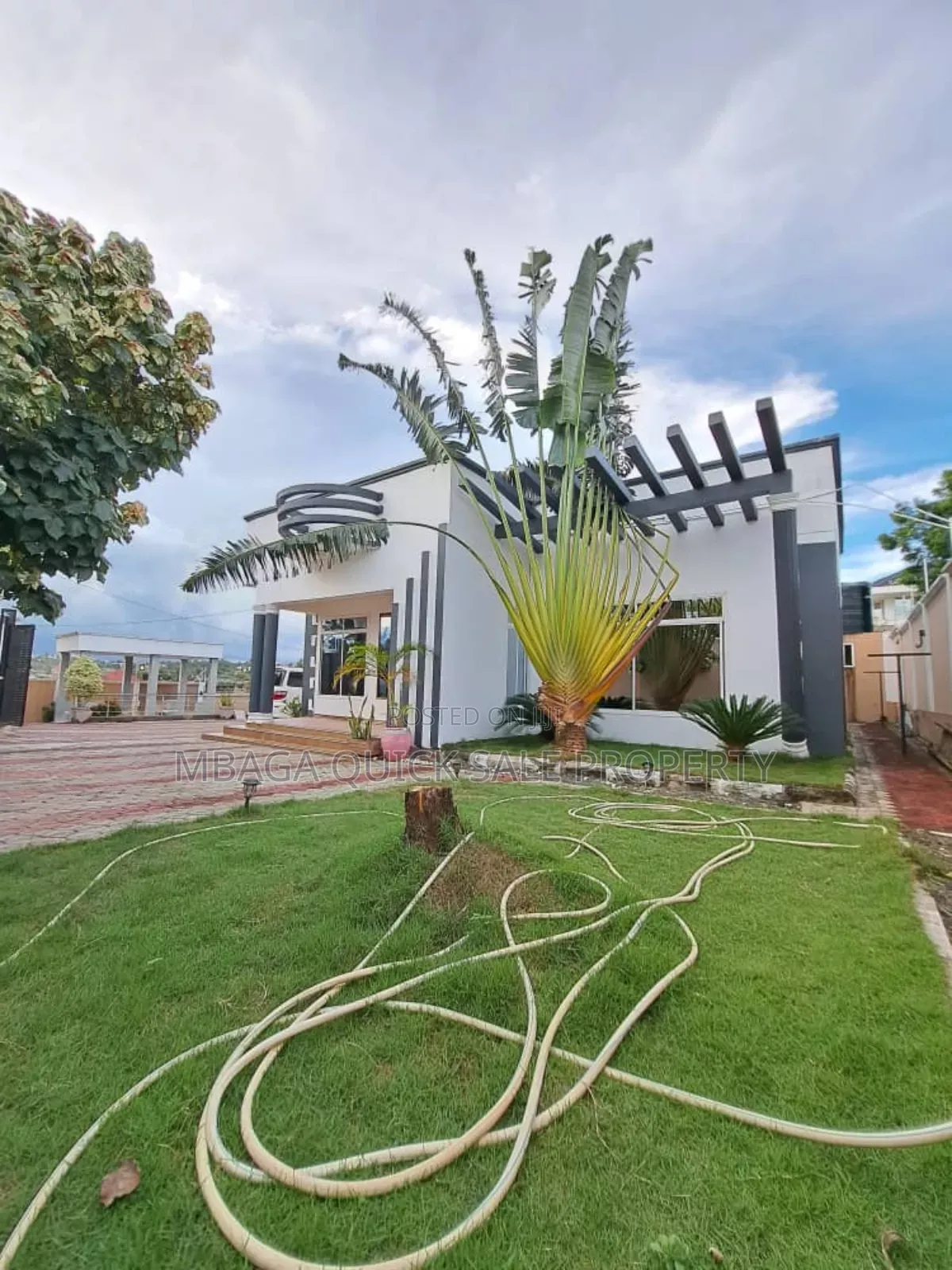 3bdrm House in Goba Center for sale in Goba