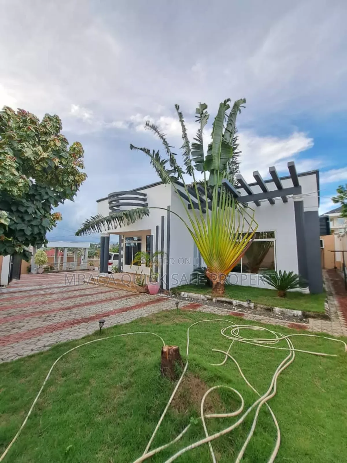 3bdrm House in Goba Center for sale in Goba